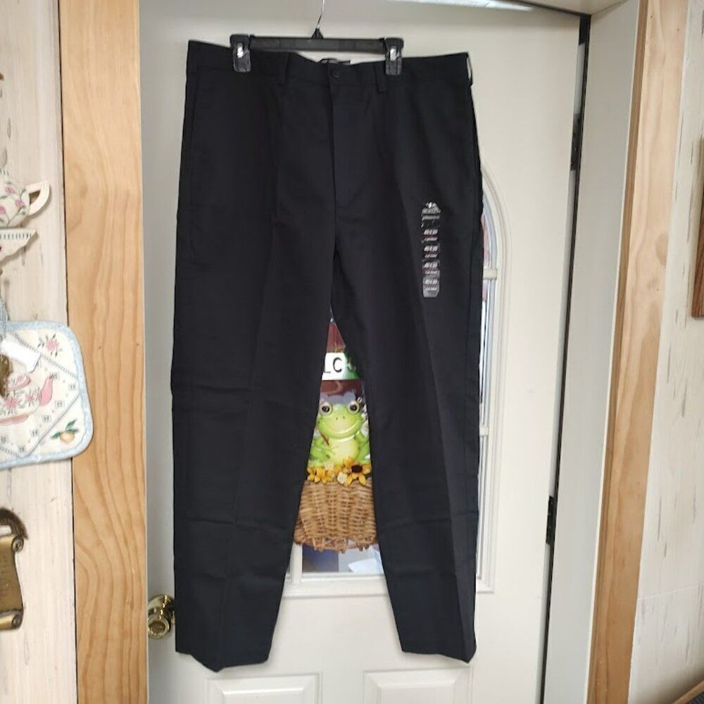 New Architect Black Straight Fit Iron Free Flat Front Pants Size Men's 34/30